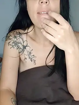 KarameloVzla online show from November 2025 01:48:02 PM