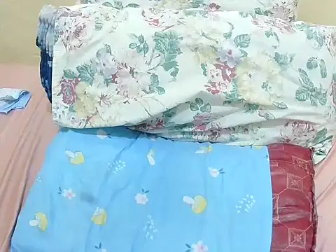 just lela online show from December 2025 09:18:01 AM