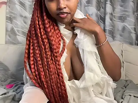 Snapshot of Chocolate_queen2 chatting on April 2026 04:30:02 AM Chocolate queen2 online show from April 2026 04:30:02 AM