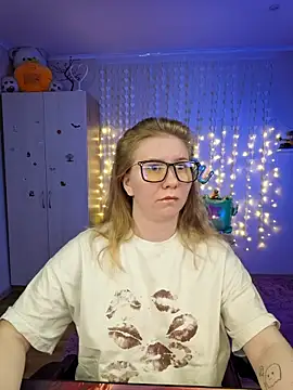 Snapshot of D0nna_ chatting on April 2026 10:59:02 PM D0nna online show from April 2026 10:59:02 PM