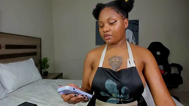 Renee-18 online show from February 2025 07:52:02 PM