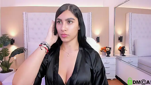 Emily roux online show from November 2025 03:28:01 AM