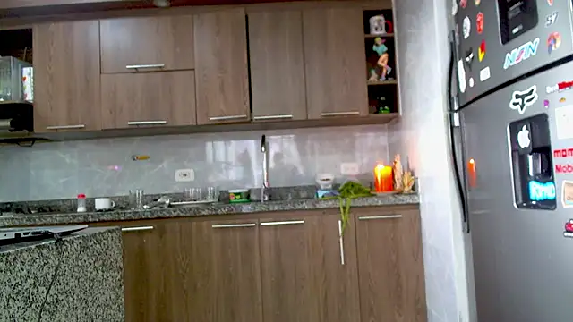 Snapshot of adan_eva960 chatting on February 2025 09:15:02 PM adan eva960 online show from February 2025 09:15:02 PM