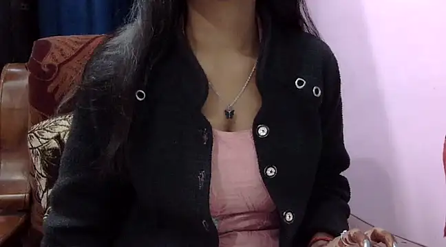 momo lov online show from January 2025 05:10:01 AM