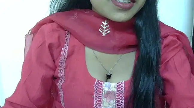 momo lov online show from March 2025 05:33:01 AM