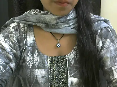 momo lov online show from September 2025 05:33:01 AM