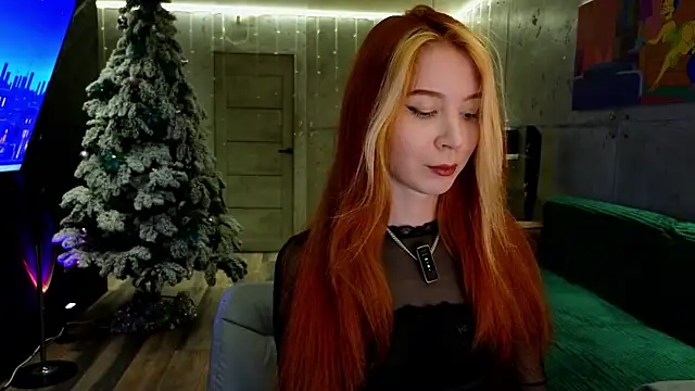 Snapshot of izi-fox chatting on January 2025 03:02:01 PM izi-fox online show from January 2025 03:02:01 PM