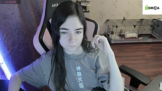 Crazy forest fairy online show from December 2024 11:34:02 PM