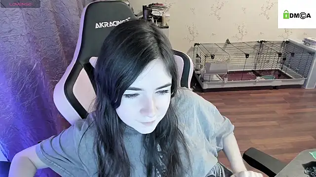 Crazy forest fairy online show from December 2024 11:14:01 PM