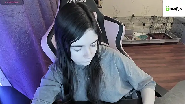 Crazy forest fairy online show from December 2024 06:56:01 AM