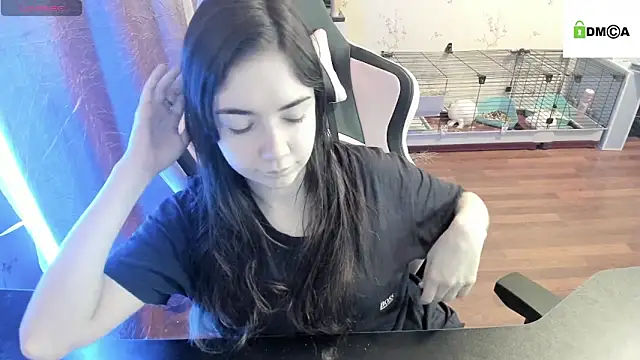 Crazy forest fairy online show from January 2025 01:53:02 AM