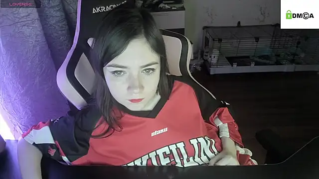 Crazy forest fairy online show from February 2025 03:48:01 AM