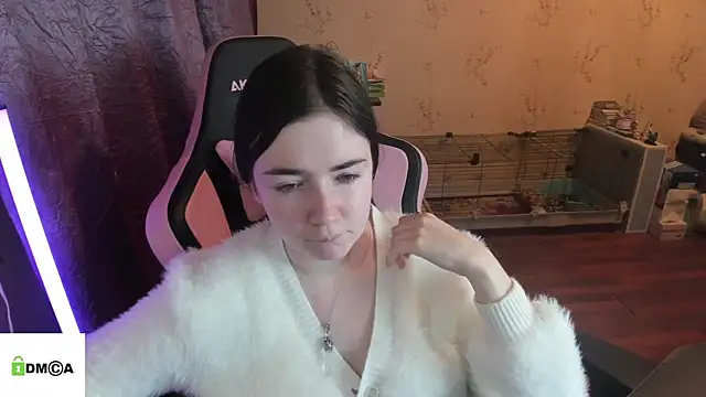 Crazy forest fairy online show from April 2026 07:30:01 PM