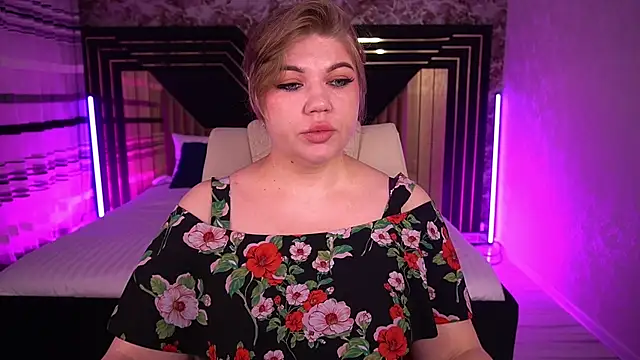 GabbieJay online show from June 2026 12:49:01 PM