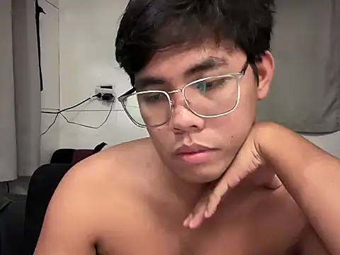 hoenika online show from January 2026 09:42:01 PM