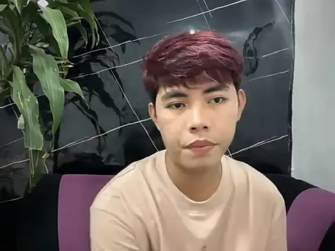 Snapshot of hoenika chatting on April 2026 08:28:02 PM hoenika online show from April 2026 08:28:02 PM