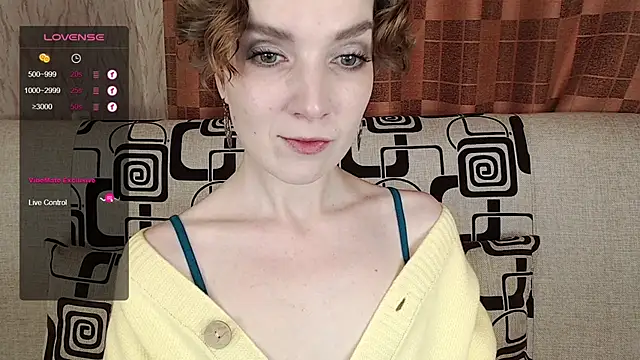 TinaWince online show from December 2025 04:52:01 AM