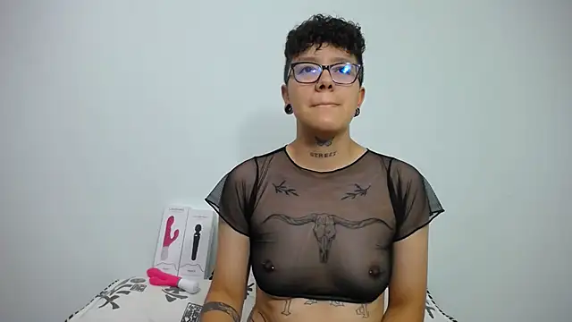 alex noa online show from February 2025 07:21:01 PM