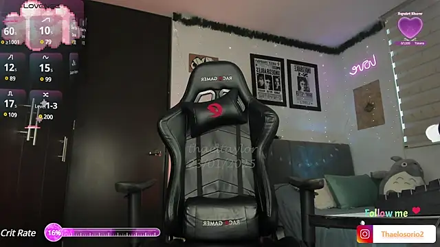 Snapshot of _thaeltaylor chatting on January 2025 05:11:01 PM thaeltaylor online show from January 2025 05:11:01 PM