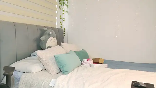 Snapshot of _thaeltaylor chatting on October 2025 04:06:02 PM thaeltaylor online show from October 2025 04:06:02 PM