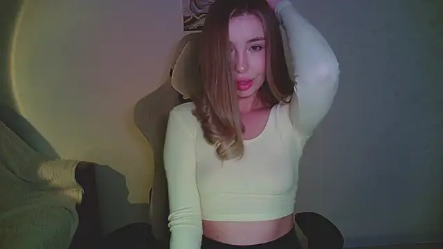 Snapshot of mia_raspberrie chatting on March 2026 09:33:02 PM mia raspberrie online show from March 2026 09:33:02 PM