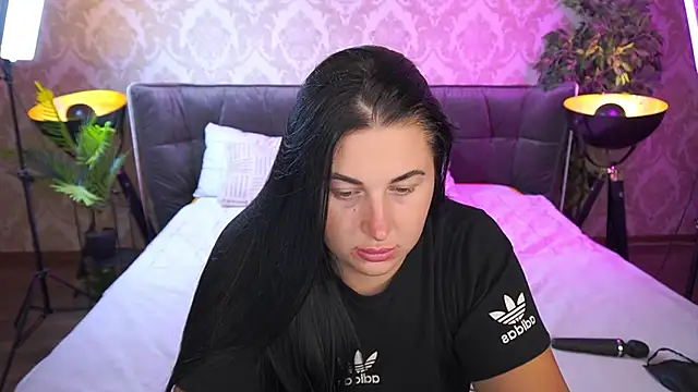 ArianaDarkk online show from September 2025 05:34:02 PM