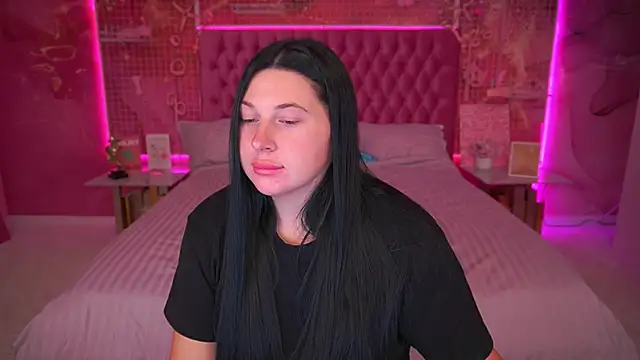 ArianaDarkk online show from October 2025 07:49:02 PM