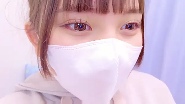 Snapshot of senachinnn chatting on March 2025 04:16:02 AM senachinnn online show from March 2025 04:16:02 AM