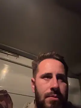 GeoGeorgee online show from November 2025 04:07:02 PM