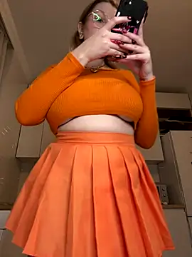 Snapshot of Teya_moon_ chatting on October 2025 07:27:02 PM Teya moon  online show from October 2025 07:27:02 PM