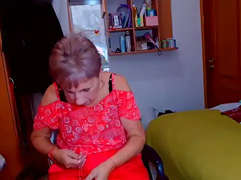 Snapshot of Victoria5643 chatting on December 2024 06:57:02 PM Victoria5643 online show from December 2024 06:57:02 PM