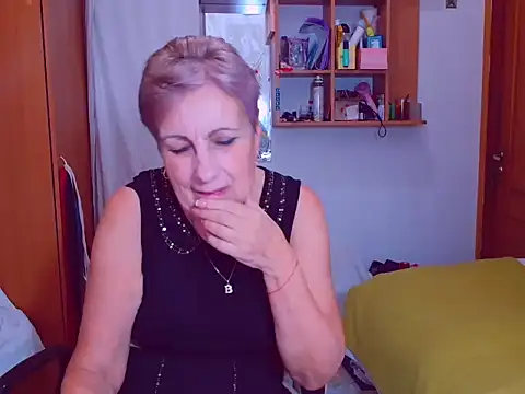 Snapshot of Victoria5643 chatting on December 2024 06:42:01 PM Victoria5643 online show from December 2024 06:42:01 PM