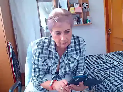 Snapshot of Victoria5643 chatting on February 2025 12:41:02 PM Victoria5643 online show from February 2025 12:41:02 PM