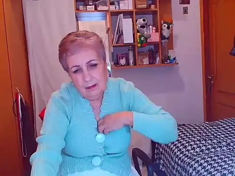 Snapshot of Victoria5643 chatting on February 2025 06:55:01 PM Victoria5643 online show from February 2025 06:55:01 PM