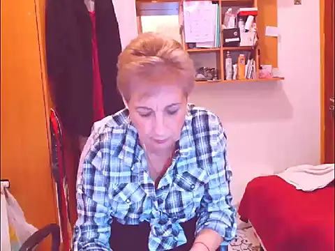 Snapshot of Victoria5643 chatting on September 2025 06:13:02 PM Victoria5643 online show from September 2025 06:13:02 PM