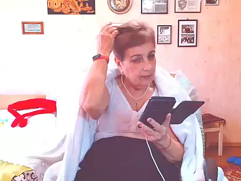 Victoria5643 online show from February 2026 11:00:02 AM