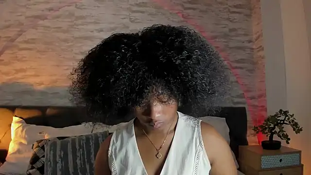 Snapshot of Anneth__M chatting on November 2025 07:38:01 PM Anneth M online show from November 2025 07:38:01 PM