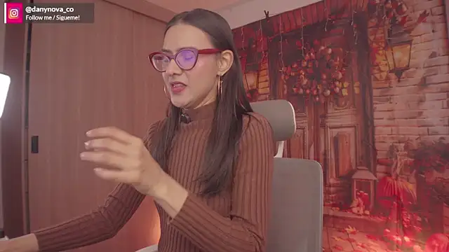 DanyNova Co online show from November 2025 09:04:01 PM