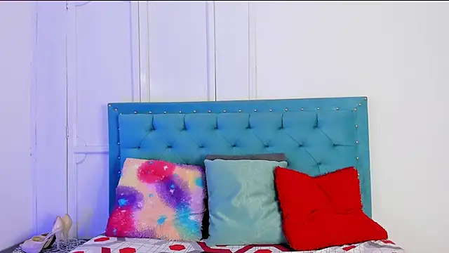 thamara26 online show from January 2025 12:10:01 PM