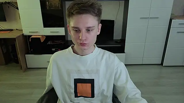 angryzan online show from March 2026 06:17:01 AM