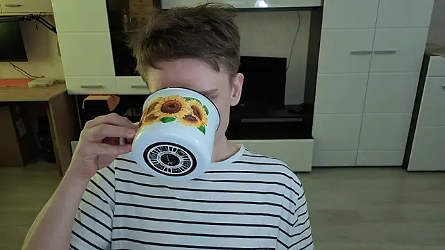 angryzan online show from March 2026 08:26:33 AM