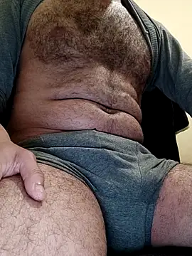 Snapshot of Hairyarabguy chatting on April 2026 06:14:02 PM Hairyarabguy online show from April 2026 06:14:02 PM