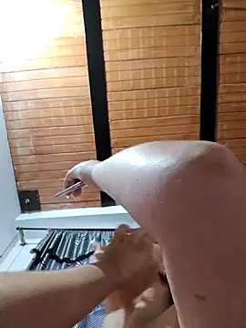 Snapshot of Sofia_Queen17 chatting on December 2024 11:20:02 AM Sofia Queen17 online show from December 2024 11:20:02 AM