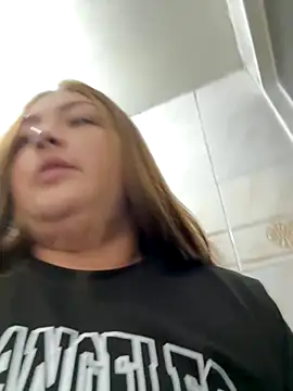 Snapshot of Sofia_Queen17 chatting on October 2025 01:02:02 AM Sofia Queen17 online show from October 2025 01:02:02 AM