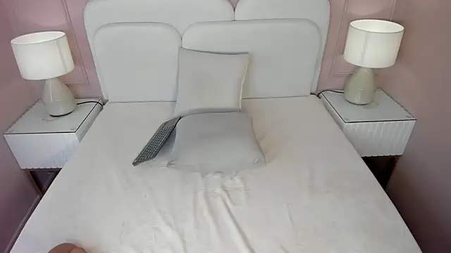 Snapshot of ana_beckett chatting on February 2025 05:29:02 PM ana beckett online show from February 2025 05:29:02 PM