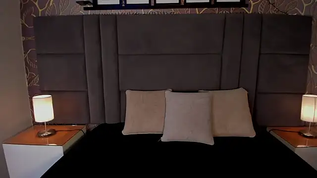 Snapshot of ana_beckett chatting on March 2025 11:44:02 AM ana beckett online show from March 2025 11:44:02 AM