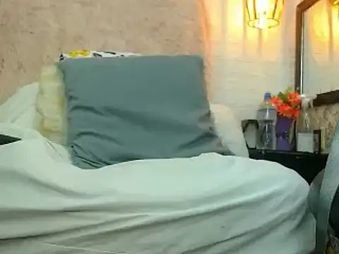 hairy pussywet online show from February 2025 03:17:01 PM