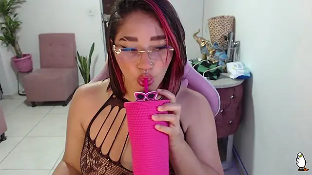 littleangel1 m online show from December 2024 11:02:01 PM