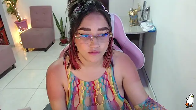 littleangel1 m online show from January 2025 11:45:01 PM