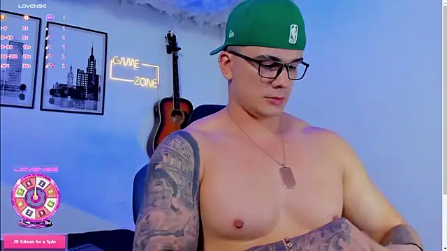 Snapshot of seancarreraa chatting on March 2026 04:04:02 AM seancarreraa online show from March 2026 04:04:02 AM